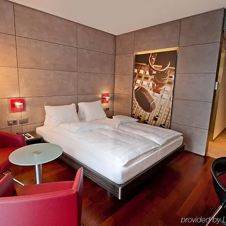 Hotel Sternen Oerlikon Zurich Exterior photo